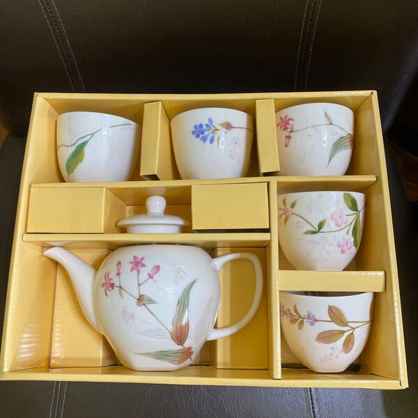 茶器セット ポット茶器揃 ポット1カップ5 湯呑み 花柄 陶器 あーとすたじお