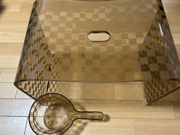 ♪ 新品 チェッカー バスチェアーLL&ハンドベール カフェオレ ♪