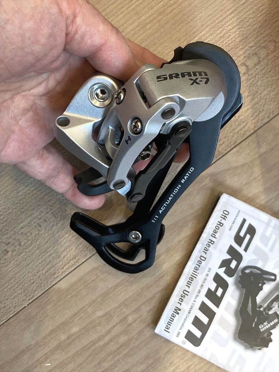 Amazon | 1点のみ SRAM スラム X9 リアディレイラー カーボン 10