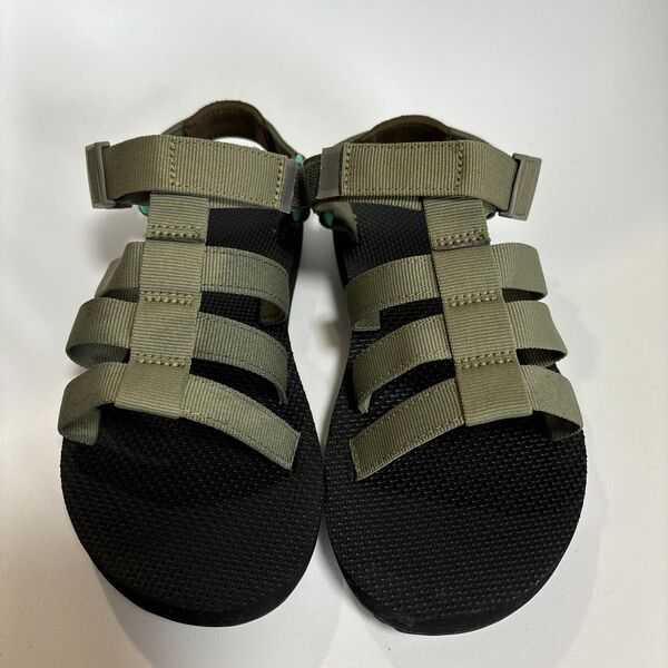 Teva サンダル
