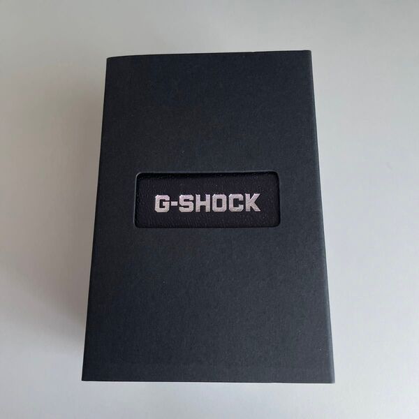 新品カシオ G-SHOCK Skeleton Metallic Dial GMA-S2100SK-1AJF メタリックスケルトン