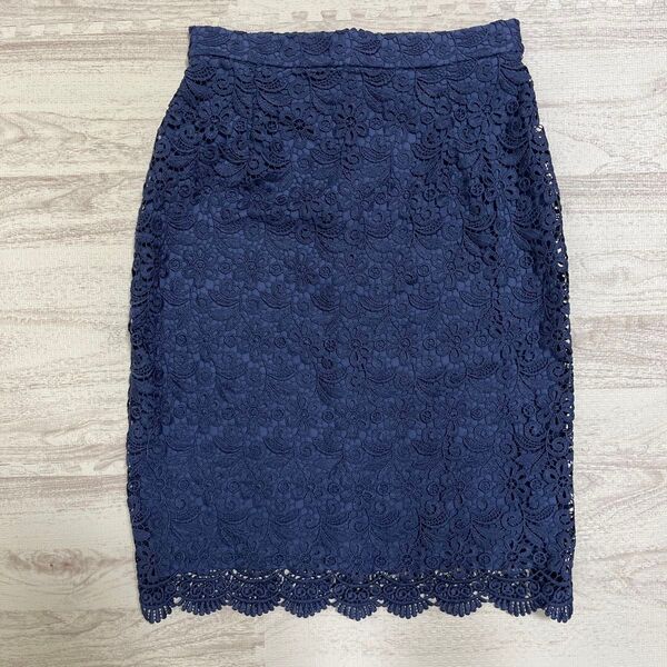 UNIQLO タイトスカート 総レース