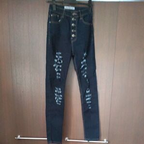 ★中古 ダメージ ジーンズ★