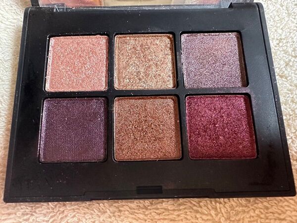 未使用 NARS ナーズ アイシャドウ アイシャドー パレット ヴォワヤジュール