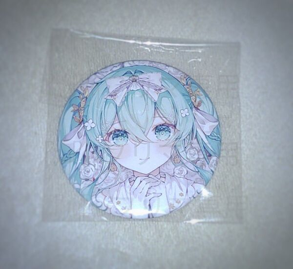《白い雪のプリンセスは キャラクター 缶バッジ》のぼる↑P / Noyu / 初音ミク