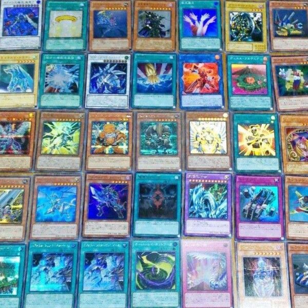 【特価】遊戯王カード&ケース まとめ売り