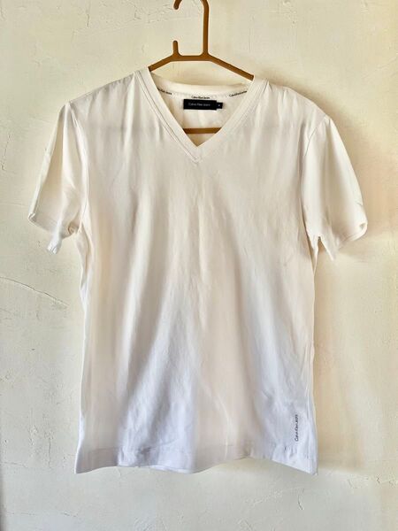カルバンクライン 白 Tシャツ 半袖Tシャツ Vネック