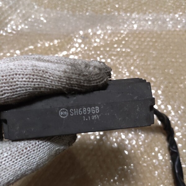 40801 CB1300SF レギュレター イグナイター CDI ECU PGM-DCTユニット レクチファイア 実働取外し 純正 中古