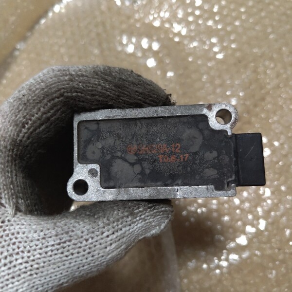 2 40804 セロー250 レギュレター イグナイター CDI ECU PGM-DCTユニット レクチファイア 実働取外し 純正 中古