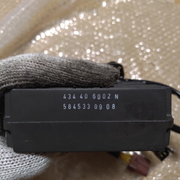 40804 ベスパ ピアッジオ GTS300 レギュレター イグナイター CDI ECU PGM-DCTユニット レクチファイア 実働取外し 純正 中古