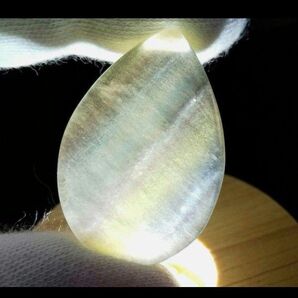 【割引特価】キャンディフローライト ティアドロップ 雫型 ルース 天然石 パワーストーン