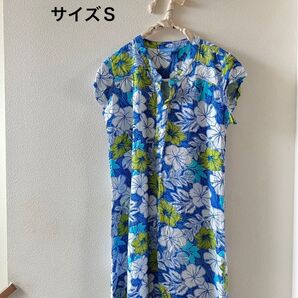 blueginger ワンピース 花柄 フレンチスリーブ