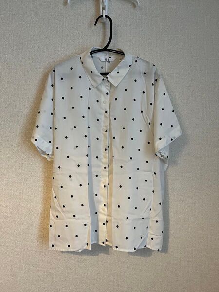 UNIQLO ドット 半袖 ブラウス S