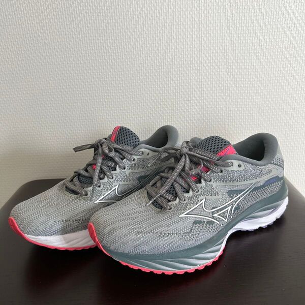 MIZUNO スニーカー 23.0㎝