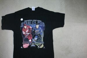 【古着 PROPLAYER NHL STANLEYCUP Tシャツ黒L】プロプレイヤーアイスホッケー夏物衣料レッドウイングズキャピタルス 8314