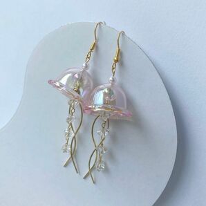 値下げしました クラゲ ピアス オーロラ ピンク