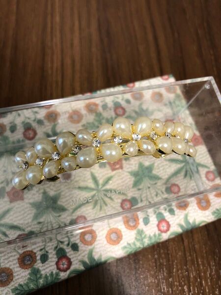 バレッタ アクセサリー パール ヴィンテージ 髪飾り 髪留め anemone