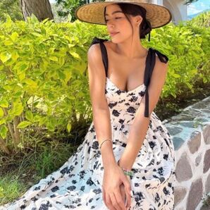 SHEIN シーイン 完売!花柄ワンピース 肩リボン キャミドレス お出かけ デート