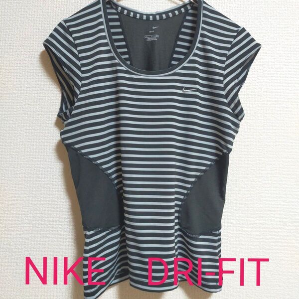 美品 NIKE ナイキ Tシャツ トップス カットソー ノースリーブ 半袖 メッシュ ストレッチ Sサイズ