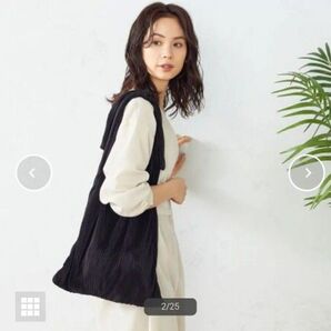 モノコムサ タグ付き プリーツバッグ8