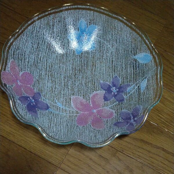 ガラス大皿 花柄 すりガラス レトロ 希少品