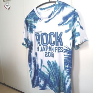 ≫カッコイイロッキンTシャツ