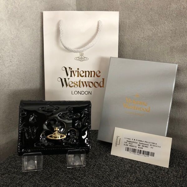 ヴィヴィアンウエストウッド 三つ折り財布 エナメル 黒