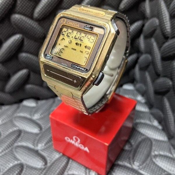 OMEGA オメガ デジタル ウォッチ シーマスター センサー クォーツ