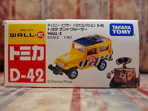 ★ディズニー トミカ D-42　ディズニー・ピクサー　トミカコレクション　トヨタ　ランドクルーザー　WALL・E