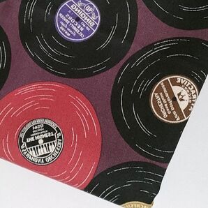 50cm レトロ レコード柄 ボルドー ハギレ 生地