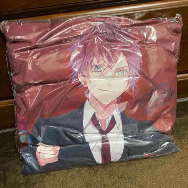 逆巻アヤト クッション