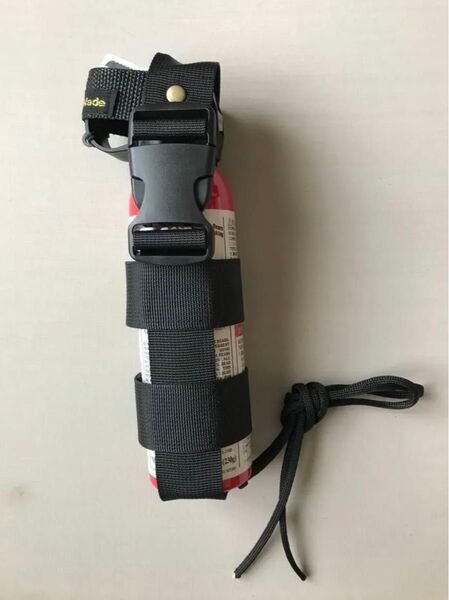 熊撃退スプレー用のケースです。