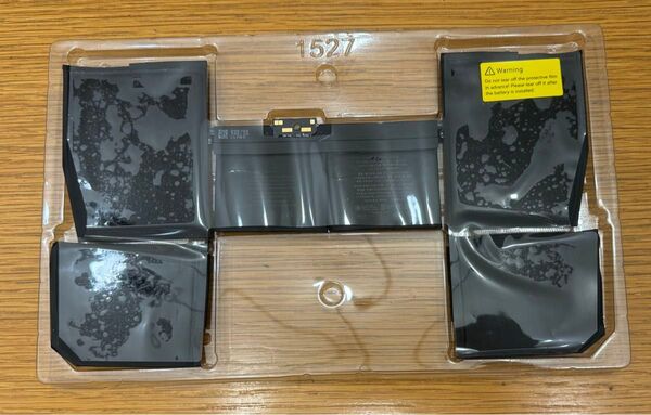 MacBook Retina 12 バッテリー A1527 充放電回数700回台