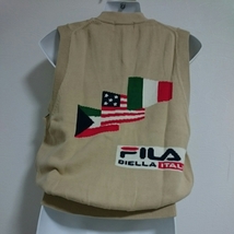 お値下げ 送料込!!　FILA　コットンベスト　Ｓサイズ　ＵＳＥＤ　美品_画像2