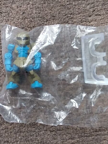 バンダイ ガンダムコンバージ 旧ザク
