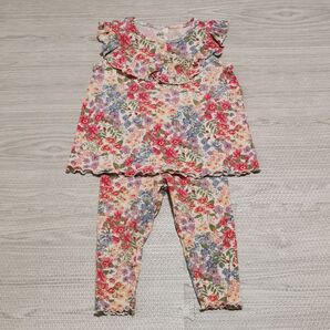 女の子用 H&Mの花柄セットアップ 12-18M