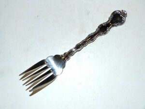 Birks (коры) Birks Regent Plate Cake Fork 845026A37H09