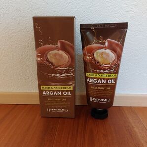 リアルモイスチュア アルガン ハンドクリーム 100ml