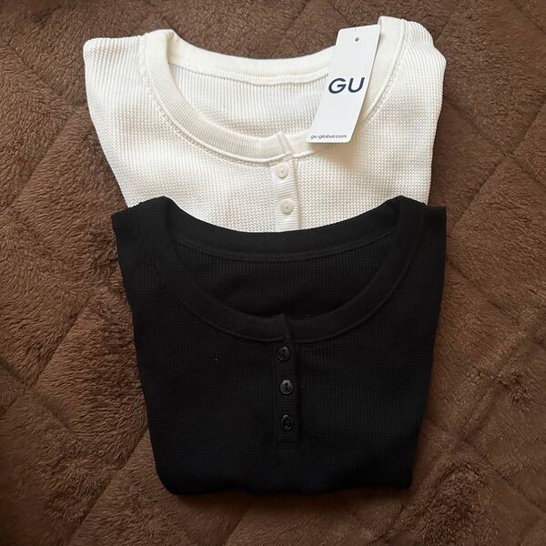 GU ショート丈Tシャツ