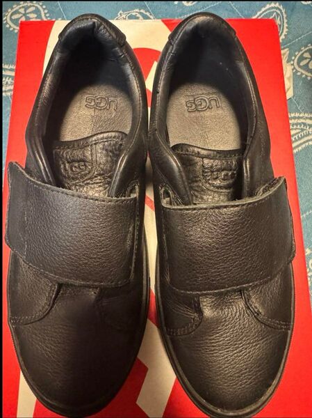 今だけ値引き中。UGG シューズ 22cm