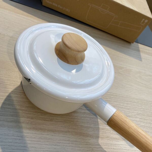 【訳あり/未使用】富士ホーロー 片手鍋 ミルクパン コットン シリーズ ホワイト 14cm CTN-14M.W【1点】