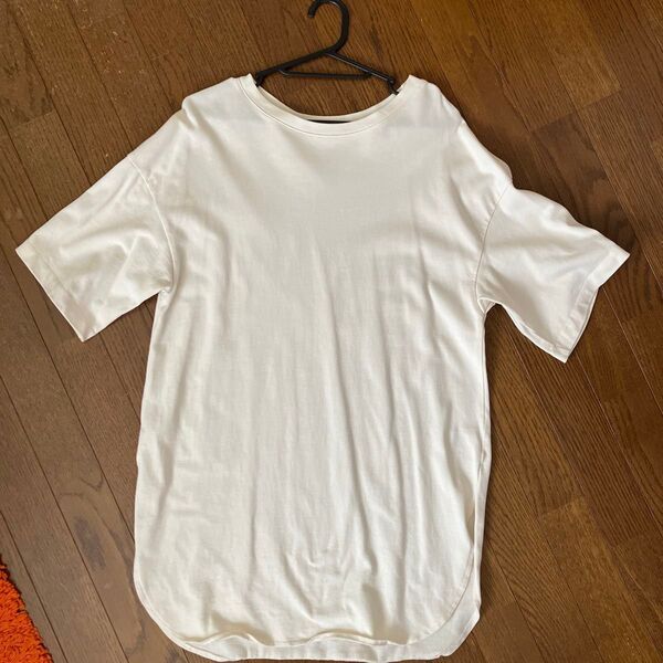 GU ジーユー ロングTシャツ Mサイズ