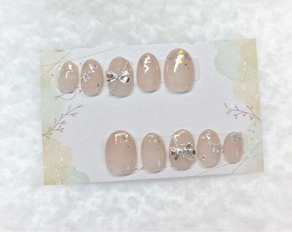 【No.8】 ネイルチップ ジェルネイルチップ 上品 ラメ リボン 量産型 ワンホン オタク ショートネイル ゴールド
