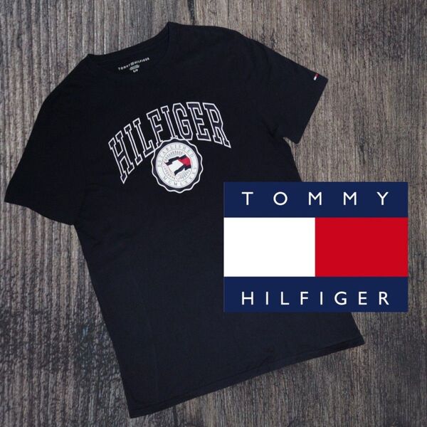 TOMMY HILFIGERトミーヒルフィガープリント 半袖 Tシャツ