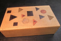 タモポリウレタン仕上げ幾何学文様深飾り箱　硯箱_画像1