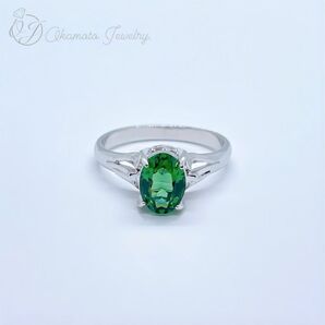Oval Stone Ring.
