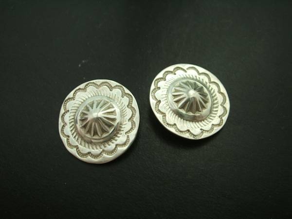 ◎◎シルバー925コンチョD1ヶ◎◎ 商品説明参照(検ネィティブ系ゴローズ系)