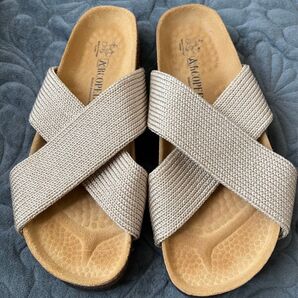 【美品】ARCOPEDICOアルコペディコ ペケ サンダル ベージュ