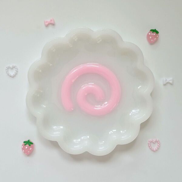 なると小物入れ ノーマル ハンドメイド レジン なると屋さん