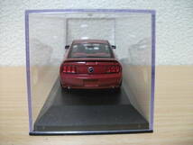 ◇ミニチャンプス 1/43 マスタング GT 2005 Red metallic◇_画像5